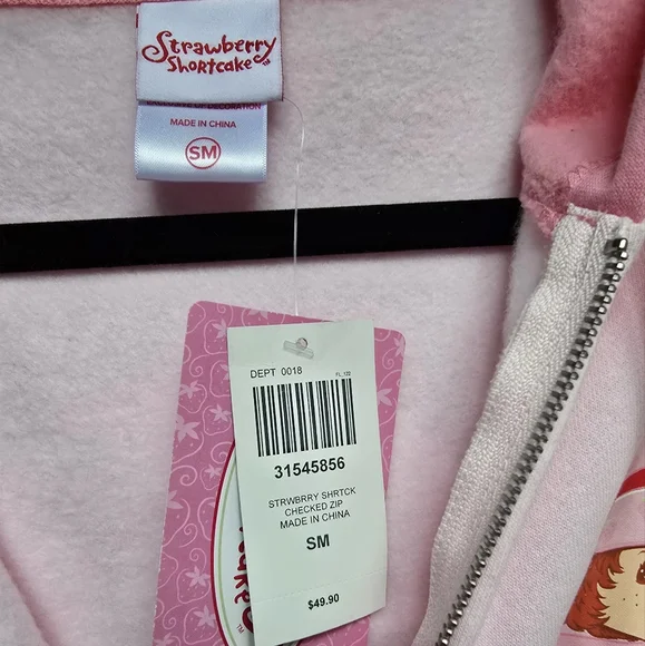 Strawberry Shortcake Pink Sweater - Picture 3 of 8